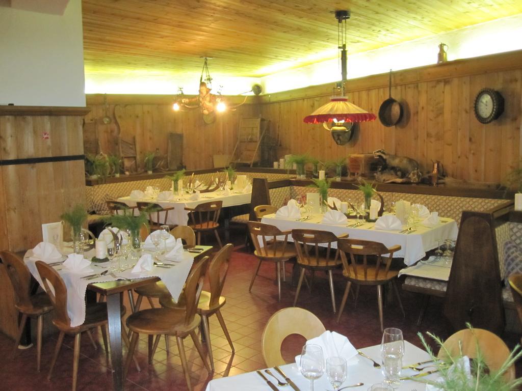 Das Naturhotel Die Eng هينتيريس المظهر الخارجي الصورة