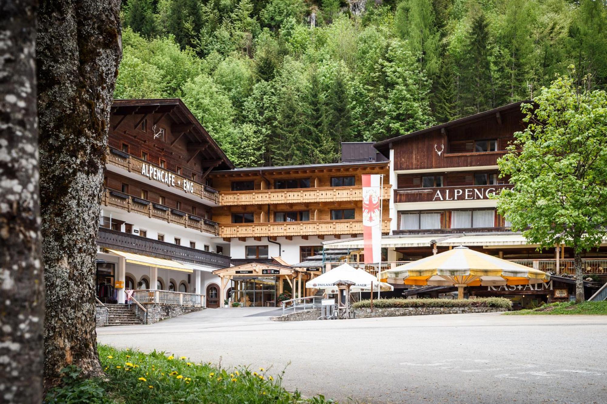 Das Naturhotel Die Eng هينتيريس المظهر الخارجي الصورة